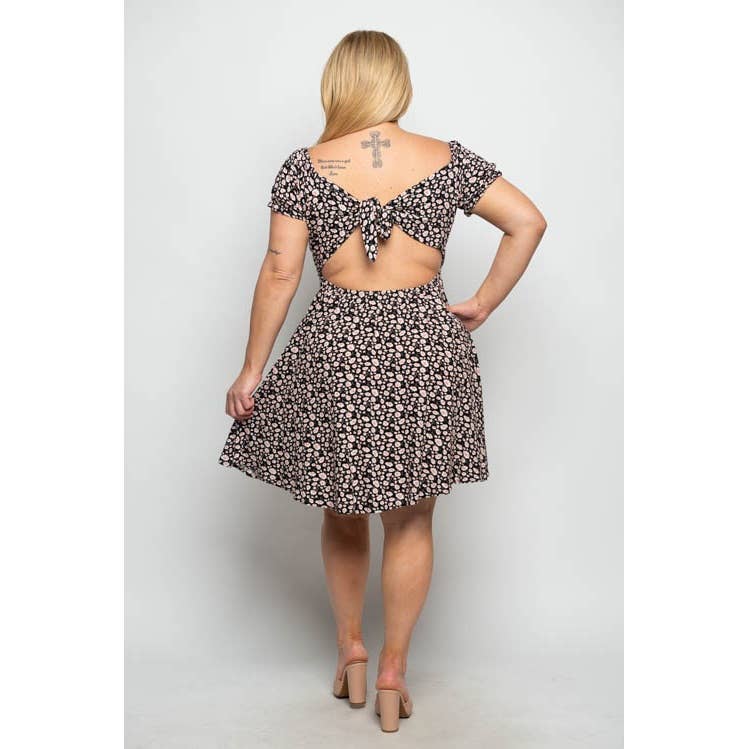 PLUS SIZE FLORAL FLARE TIE BACK DRESS
